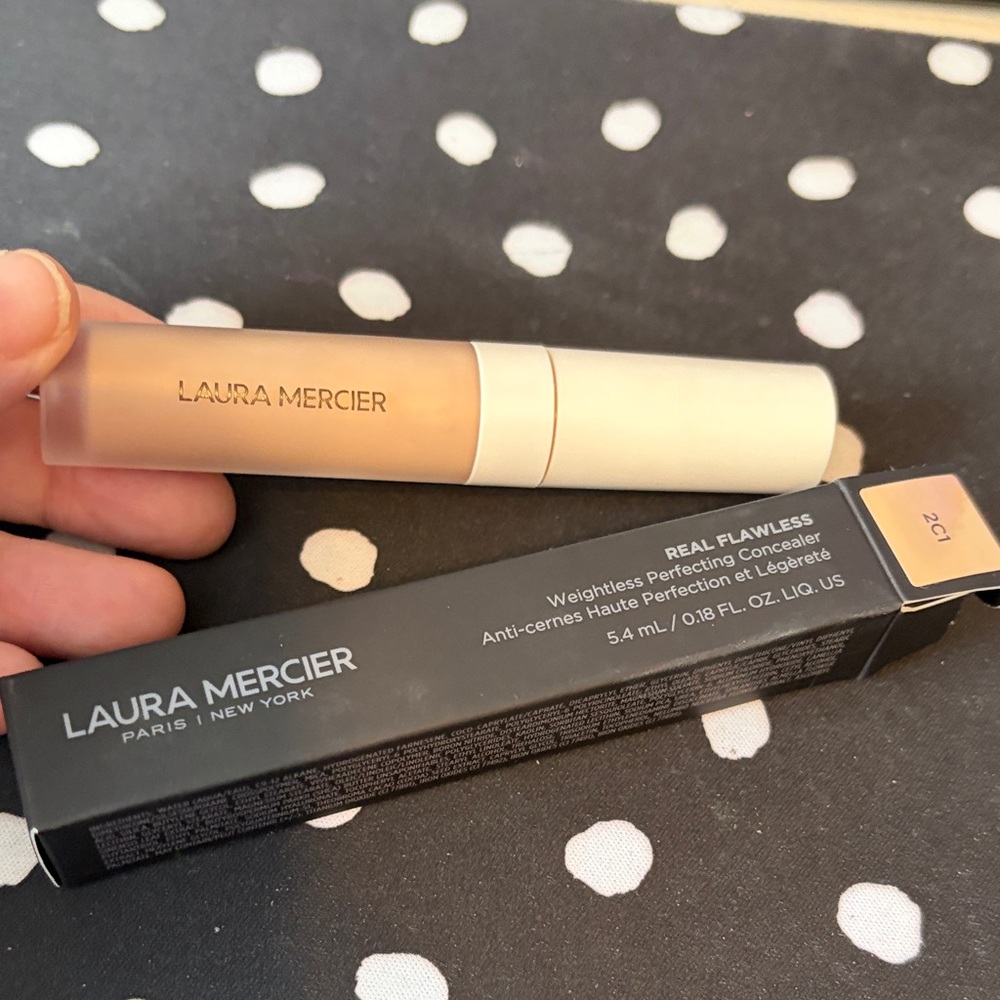 Laura Mercier Real Flawless Concealer - Cream Shade